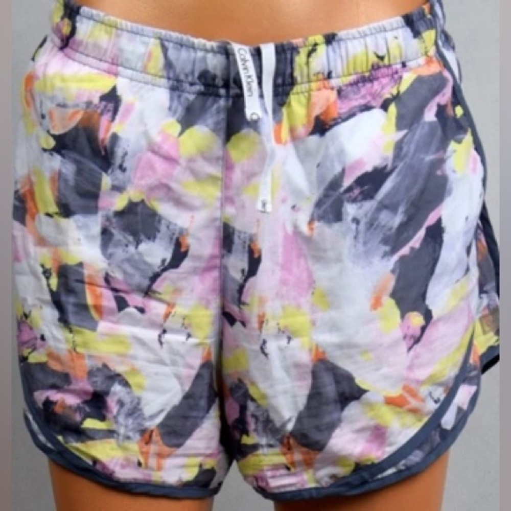 Calvin Klein Relaxed Fit Printed Running Shorts Debossed Framework Size XXL